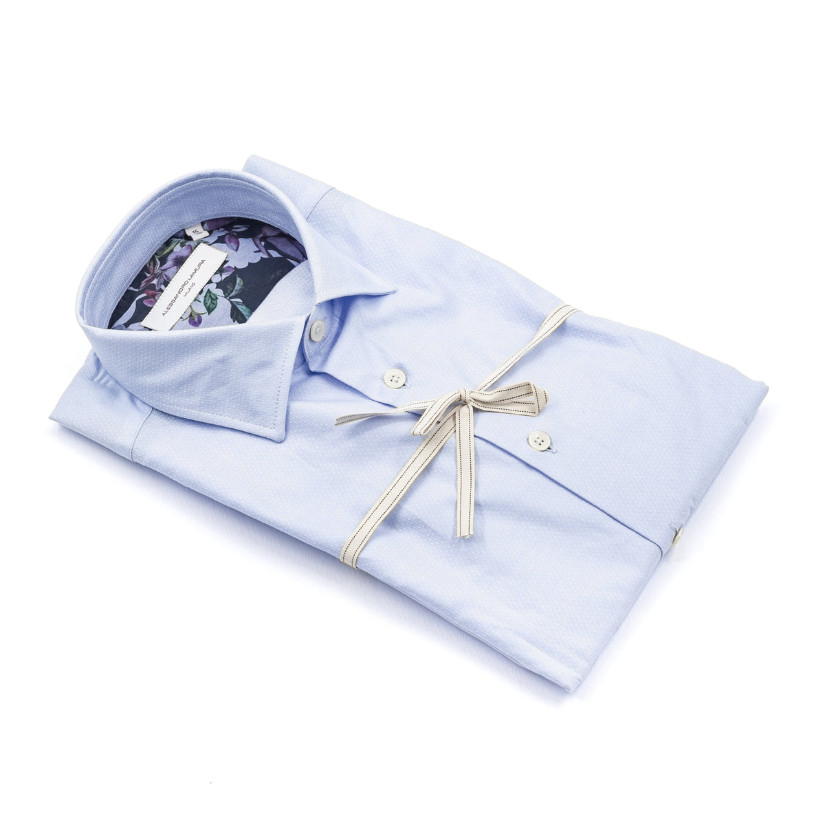 Camicia Azzurro Chiaro con Trama Geometrica e Dettaglio Floreale