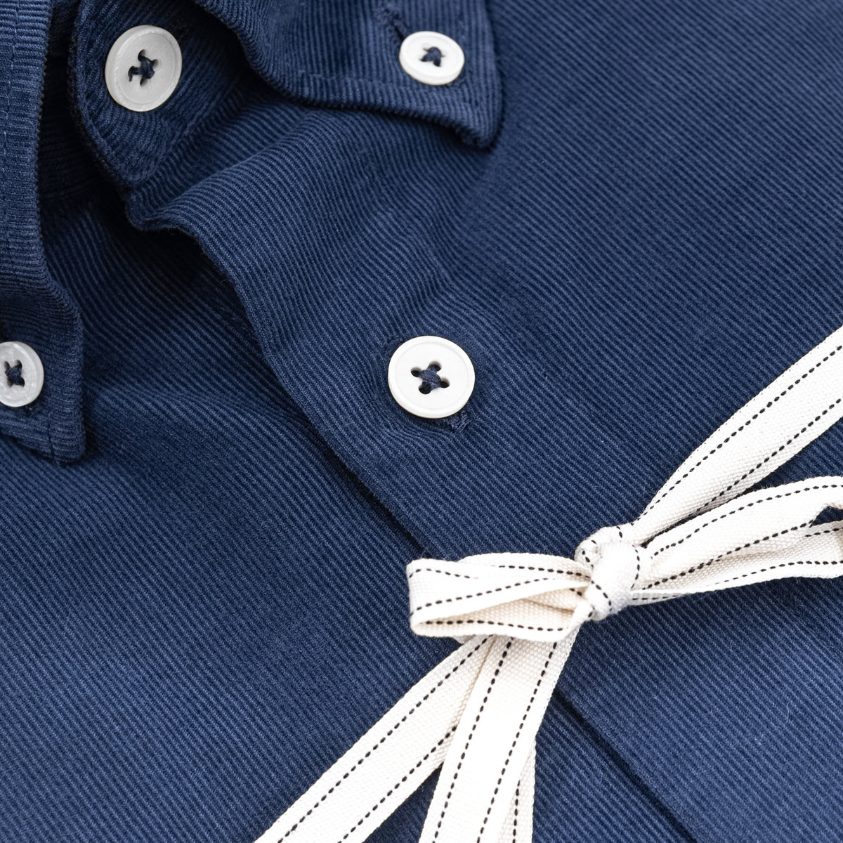 Camicia in Velluto a Costine Blu Navy – Button Down