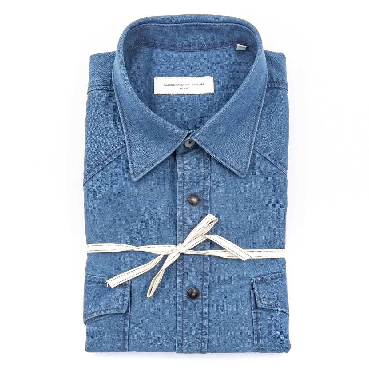 Camicia Denim Azzurro con Tasche e Bottoni Metallici