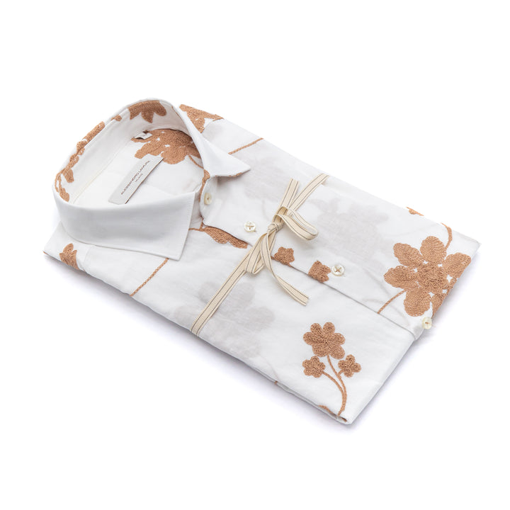Camicia Bianca con Ricami Floreali