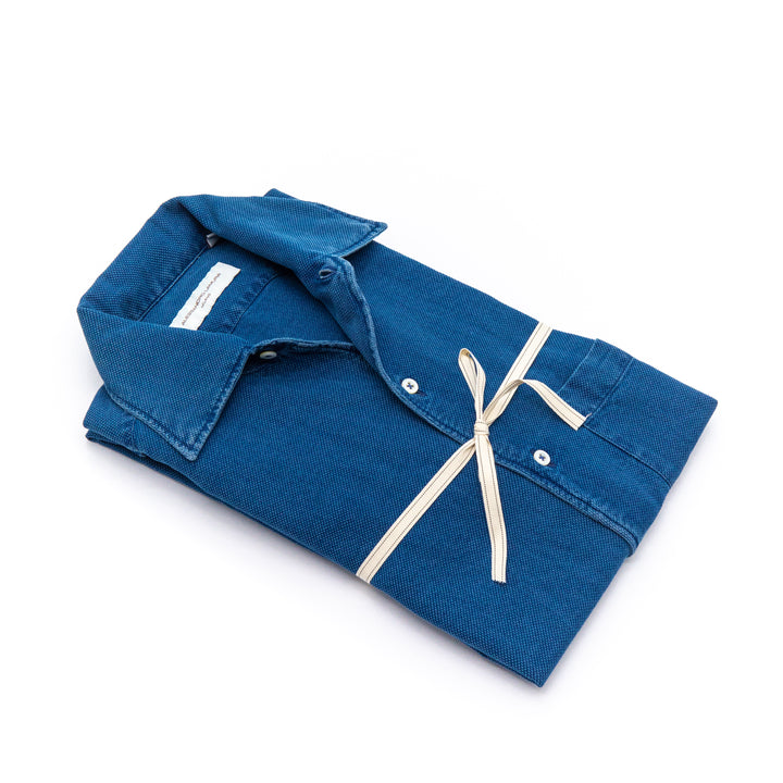 Camicia Blu in Piquet di Cotone con Effetto Garment Dyed