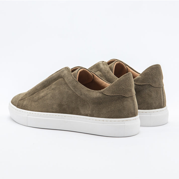 Sneakers in Pelle Scamosciata