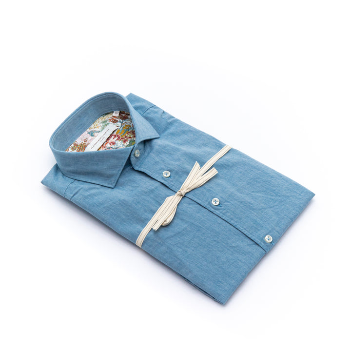 Camicia Azzurra in Chambray con Interno Colletto Fantasia Jungle