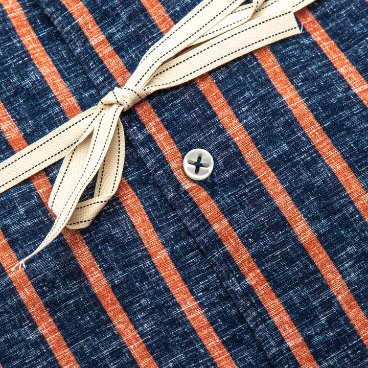 Camicia a righe blu e arancioni in lino