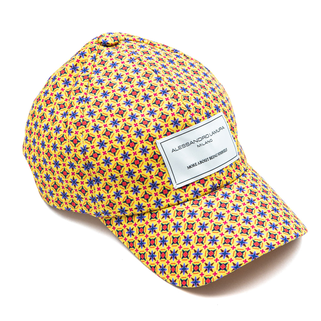 Cappellino da baseball giallo fantasia geometrica